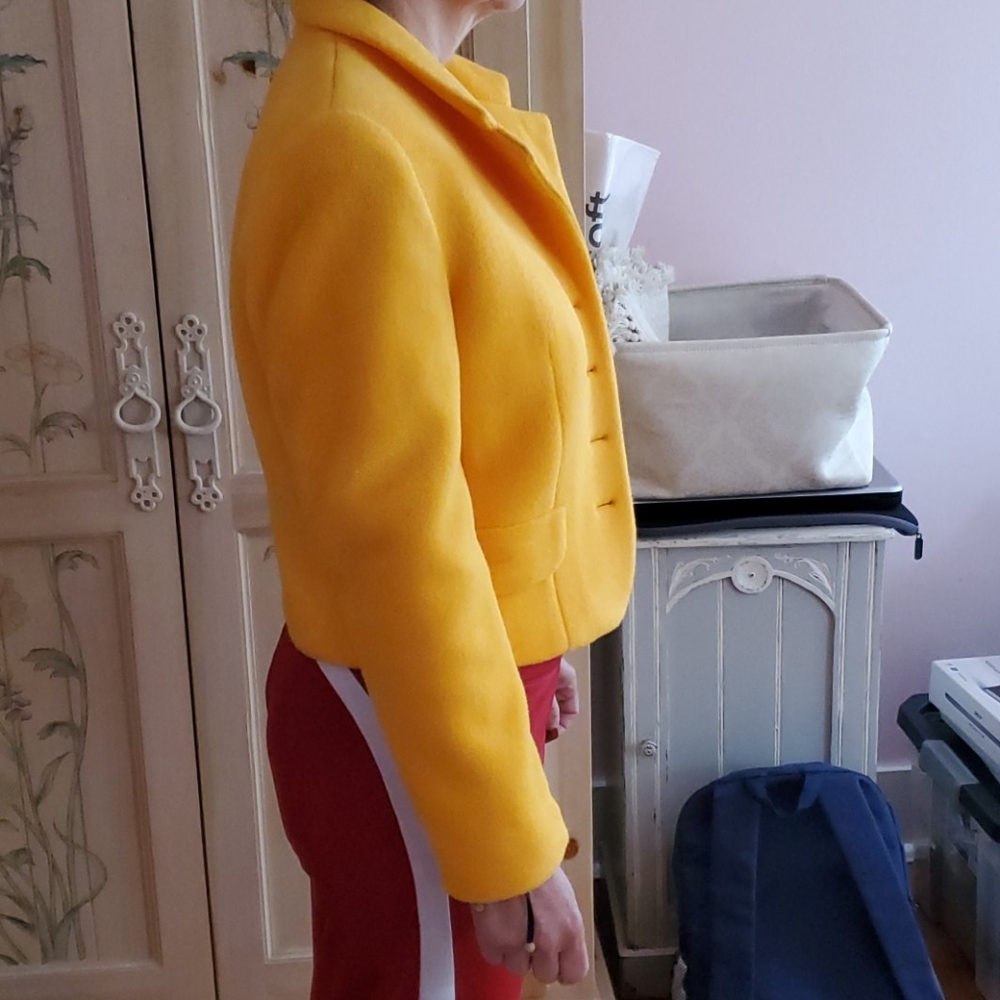 Womens yellow  fleece lined jacket - Picture 2 of 6